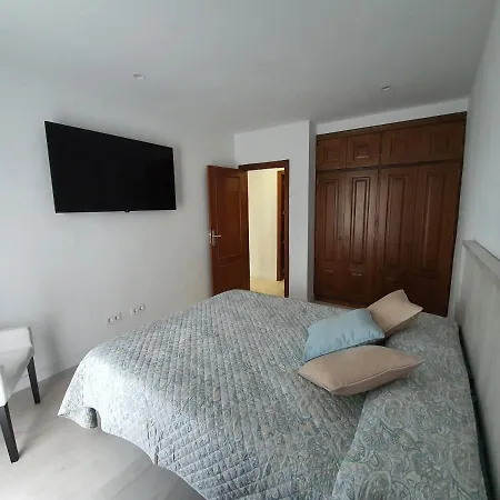 Pequeno Paraiso * أذيخي
